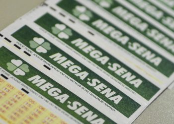 Mega-Sena acumula e próximo concurso deve pagar R$ 135 milhões